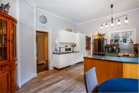 Photo of property in 1 Vogel Street, Woodville, 4920