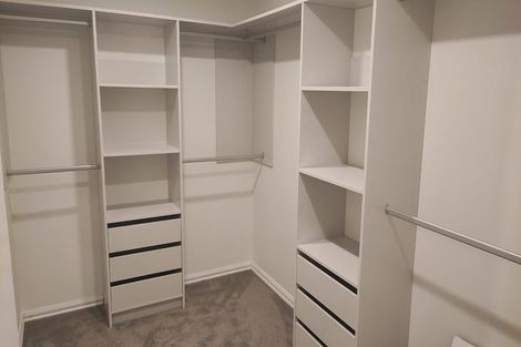 Photo of property in 2 Oakheart Way, Forrest Hill, Auckland, 0620