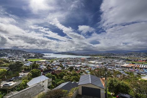 Photo of property in 118 Duncan Terrace, Kilbirnie, Wellington, 6022