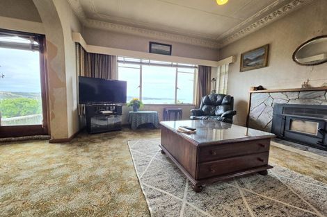 Photo of property in 2 Avon Street, South Hill, Oamaru, 9400