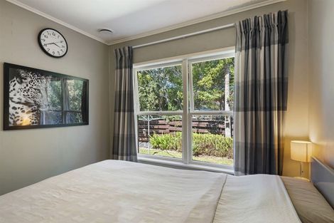 Photo of property in 2/41 Northumberland Avenue, Belmont, Auckland, 0622