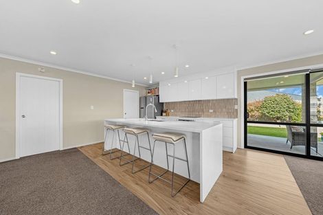 Photo of property in 5 Noble Lane, Pokeno, 2402