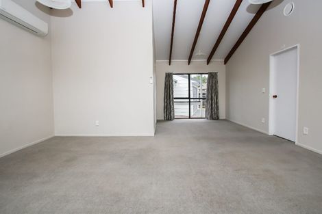 Photo of property in 9 Hulme Place, Leamington, Cambridge, 3432