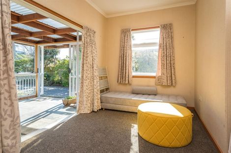 Photo of property in 2/21 Wakatu Avenue, Moncks Bay, Christchurch, 8081