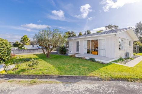 Photo of property in 3b Bellwood Place, Chartwell, Hamilton, 3210