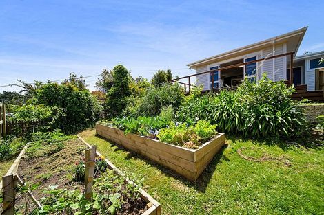 Photo of property in 7 Whakawhiti Street, Marfell, New Plymouth, 4310