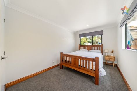 Photo of property in 60 Kakariki Way, Whitemans Valley, Upper Hutt, 5371