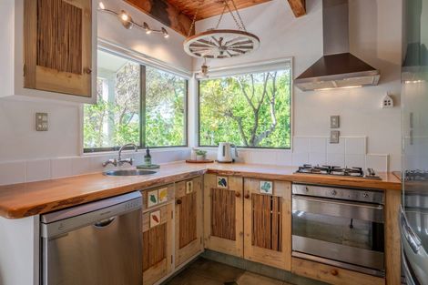 Photo of property in 32 Rue Balguerie, Akaroa, 7520