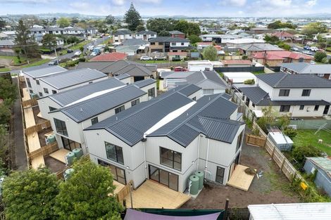 Photo of property in 30c Tawa Crescent, Manurewa, Auckland, 2102
