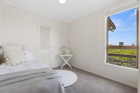 Photo of property in 29 Ingle Avenue, Waipahihi, Taupo, 3330