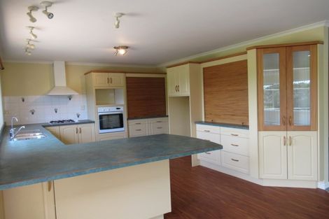 Photo of property in 211 Muhunoa Road East, Ohau, Levin, 5570