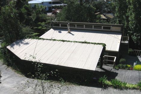 Photo of property in 35 Eastcliffe Road, Castor Bay, Auckland, 0620