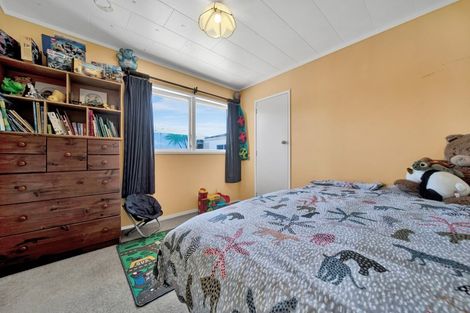 Photo of property in 7 Oleander Place, Bell Block, New Plymouth, 4312