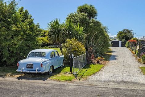 Photo of property in 14 Geelong Street, Waikouaiti, 9510