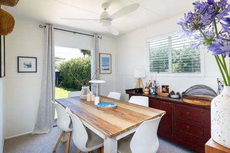 Photo of property in 116 Harper Road, Waimarama, 4294