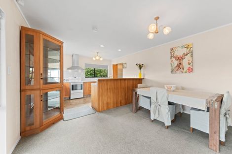 Photo of property in 5 Whakapaki Street, Urenui, 4375