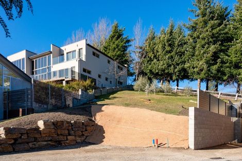 Photo of property in 4 Tenby Street, Wanaka, 9305