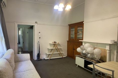 Photo of property in 140 Elizabeth Street, Mount Victoria, Wellington, 6011