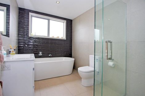 Photo of property in 303 Harbourside Drive, Karaka, Papakura, 2113