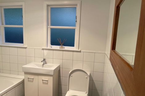 Photo of property in 50 Townsend Road, Miramar, Wellington, 6022