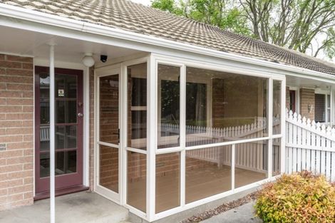 Photo of property in 3/9a Curletts Road, Sockburn, Christchurch, 8042