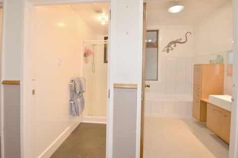 Photo of property in 28 Stirling Street, Andersons Bay, Dunedin, 9013