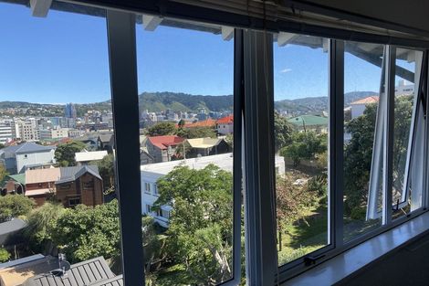 Photo of property in 30 Austin Street, Mount Victoria, Wellington, 6011