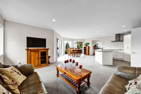 Photo of property in 29a Vogel Street, Hawera, 4610