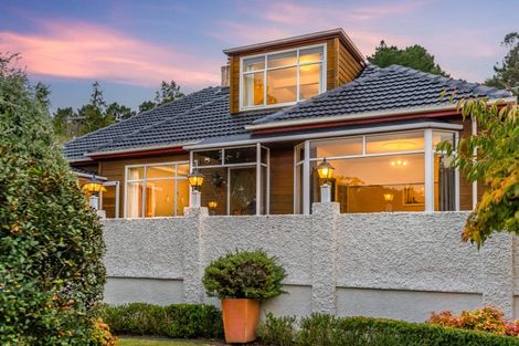 Photo of property in 6 Chatsworth Road, Silverstream, Upper Hutt, 5019