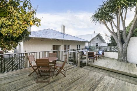 Photo of property in 12 Wellington Road, Hataitai, Wellington, 6021