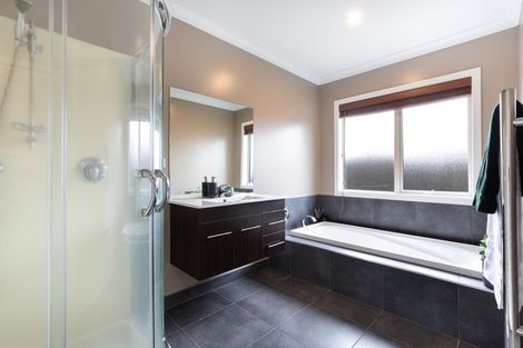 Photo of property in 7 Lilac Close, Cambridge, 3434