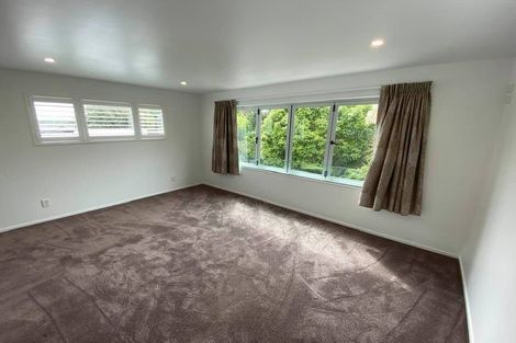 Photo of property in 56 Saint James Drive, Huntington, Hamilton, 3210