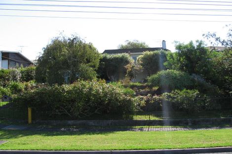 Photo of property in 96 Hebron Road, Waiake, Auckland, 0630