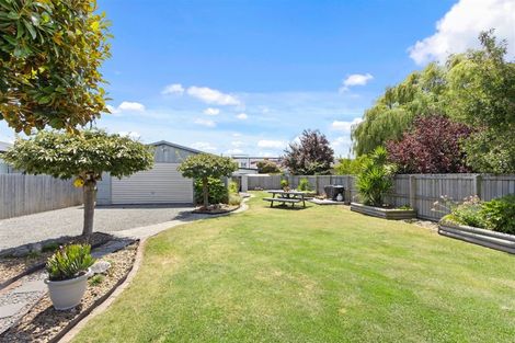 Photo of property in 98 Willryan Avenue, New Brighton, Christchurch, 8083