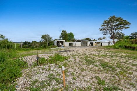 Photo of property in 51 Goodall Road, Snells Beach, 0920