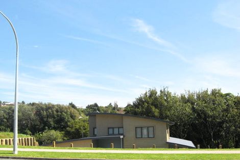 Photo of property in 215 Heta Road, Merrilands, New Plymouth, 4312