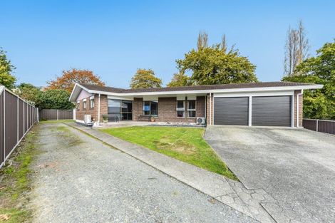 Photo of property in 27 Browning Crescent, Stoke, Nelson, 7011