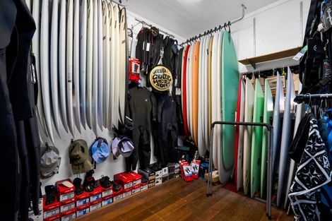 Photo of property in 102 Tasman Street, Opunake, 4616