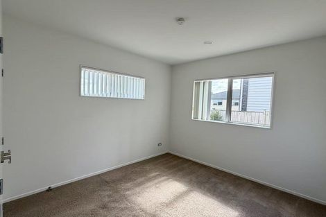 Photo of property in 150 Smales Road, East Tamaki, Auckland, 2013