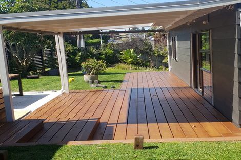 Photo of property in 4 Woodvale Road, Glen Eden, Auckland, 0602