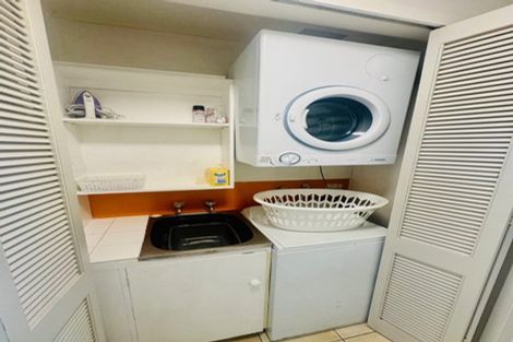 Photo of property in 373 Oceanbeach Road, Mount Maunganui, 3116