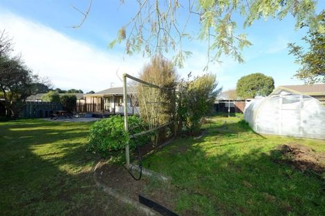 Photo of property in 21a Valecrest Avenue, Parklands, Christchurch, 8083