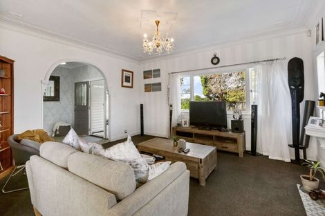 Photo of property in 16 Baverstock Road, Nawton, Hamilton, 3200