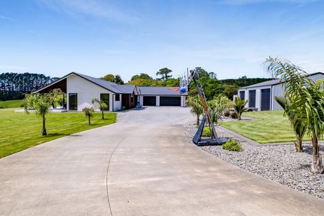 Photo of property in 489 Smart Road, Hillsborough, New Plymouth, 4372