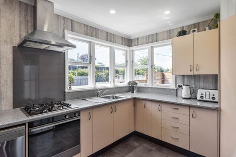 Photo of property in 23 Chester Street, Levin, 5510