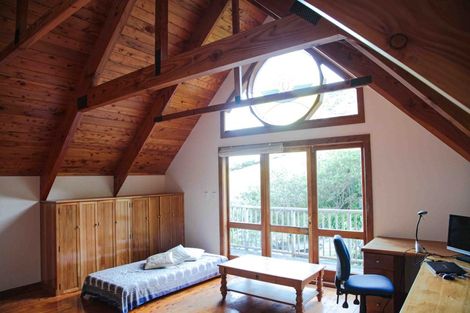 Photo of property in 122 Lone Kauri Road, Karekare, New Lynn, 0772