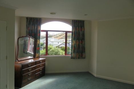Photo of property in 27 Amesbury Drive, Churton Park, Wellington, 6037