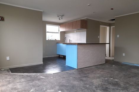 Photo of property in 4 Karyn Street, Castlecliff, Whanganui, 4501