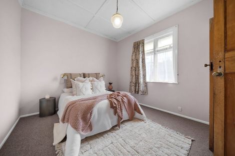 Photo of property in 118 Lincoln Road, Masterton, 5810