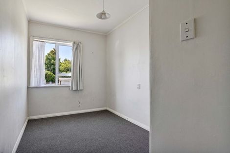 Photo of property in 28 Cornwall Street, Eltham, 4322